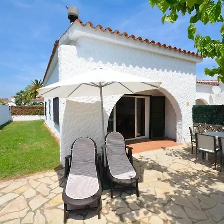 Casas Montgri إمبوريابرافا