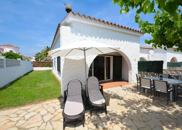 Casas Montgri אמפוריבראבה