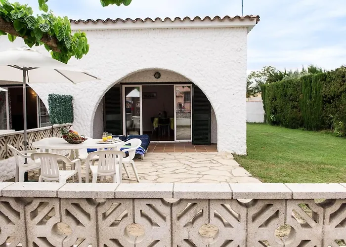 בית נופש Casas Montgri